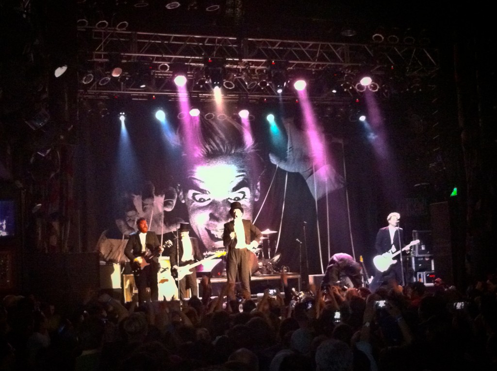 17-FEB-2013: If you like a good rock show and you haven't seen the Hives live, trust me: just go.