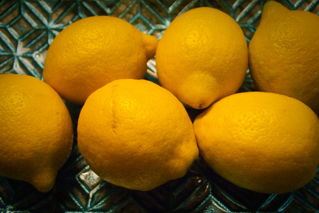 5-JUN-2013: The brightness of the lemons against the pattern of the plate made for an interesting image.