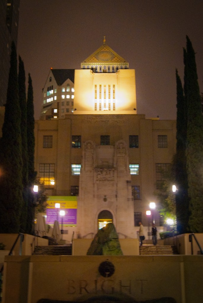 23-OCT-2013: The L.A. Public Library at night.