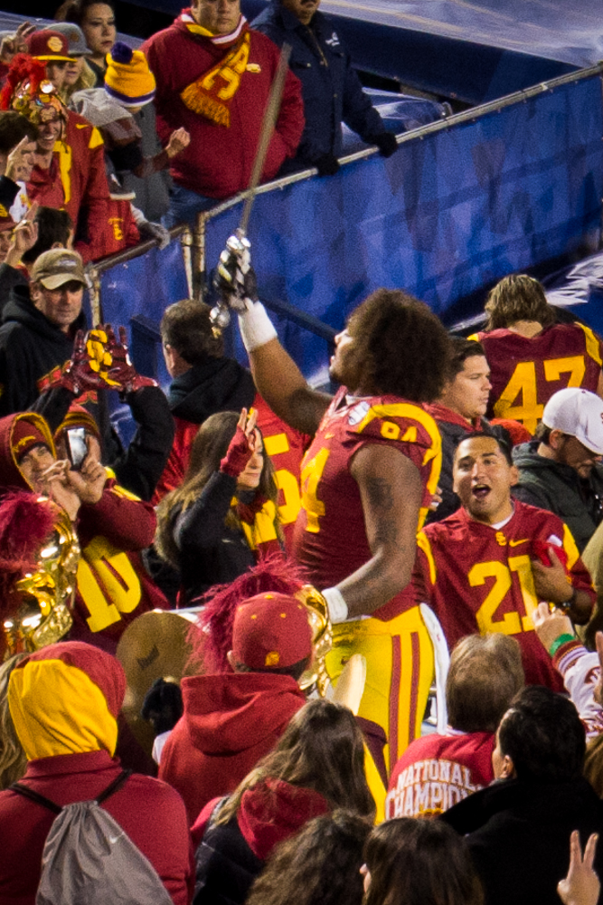 Leonard Williams takes the sword one last time in San Diego. Fight On in the NFL!