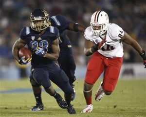 UCLA's Johnathan Franklin continued his great 2012 campaign in the Bruins' destruction of Arizona