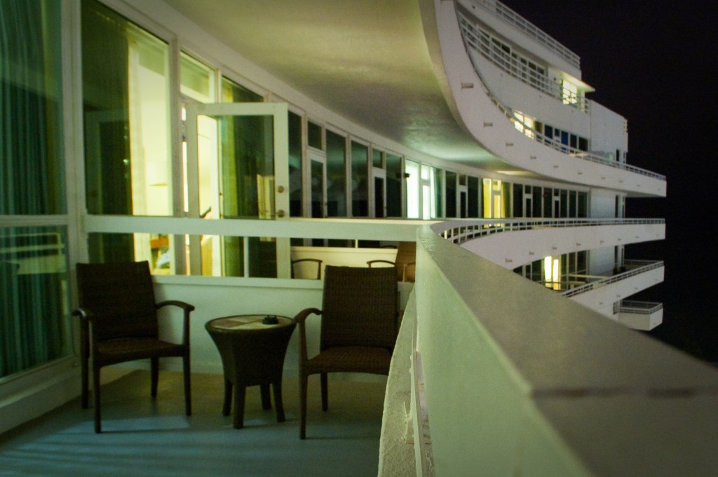 27-FEB-2013: A look from my hotel room balcony down the length of the cruise-ship-like Fontainebleau.