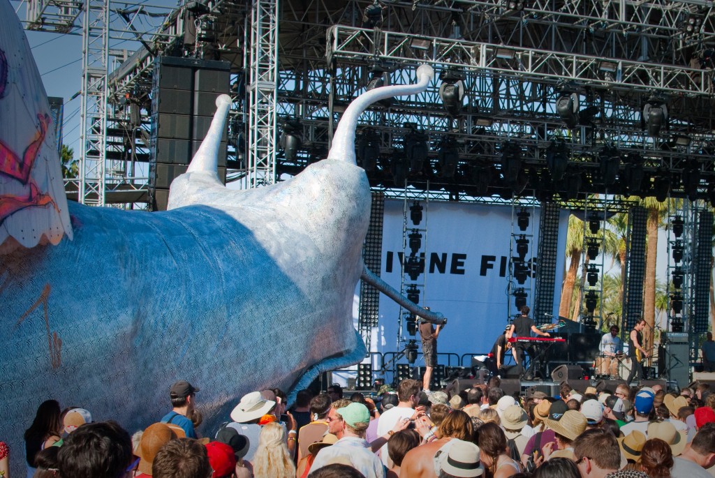 19-APR-2013: Mechanical snail Helix Poeticus joined a big crowd at the Outdoor Stage for the Divine Fits' set at Coachella.