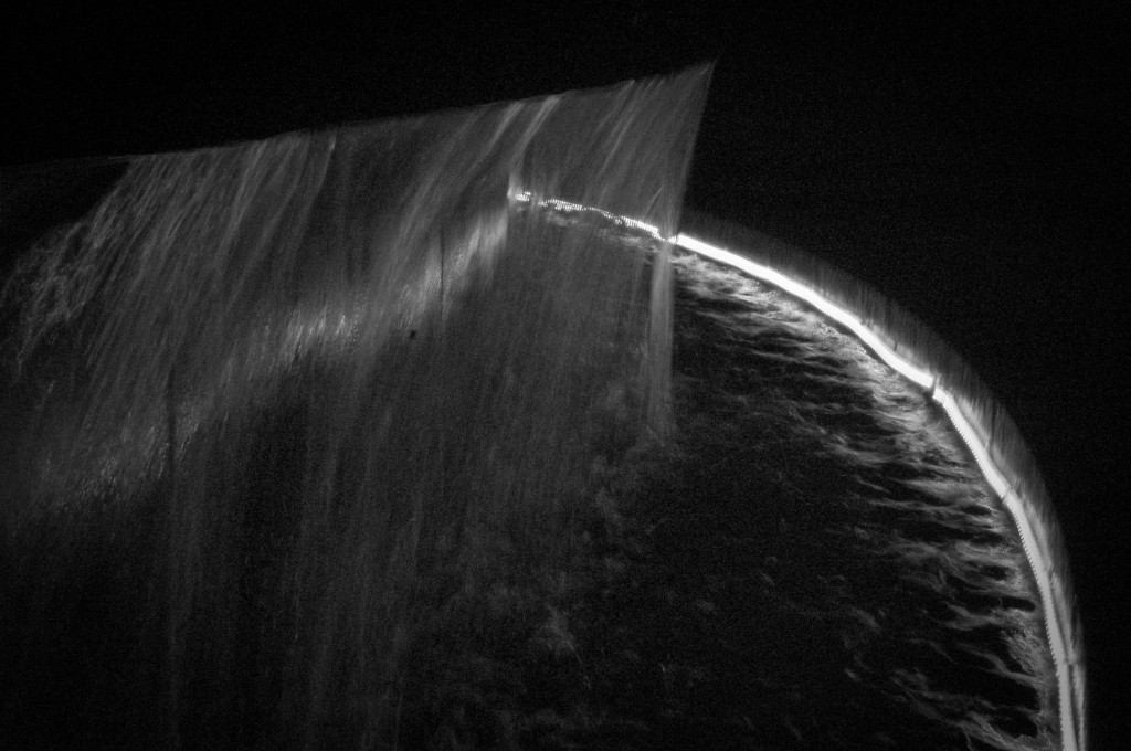 5-MAY-2013: A nighttime b&w of the fountain in the courtyard of the 505 Flower complex in DTLA.