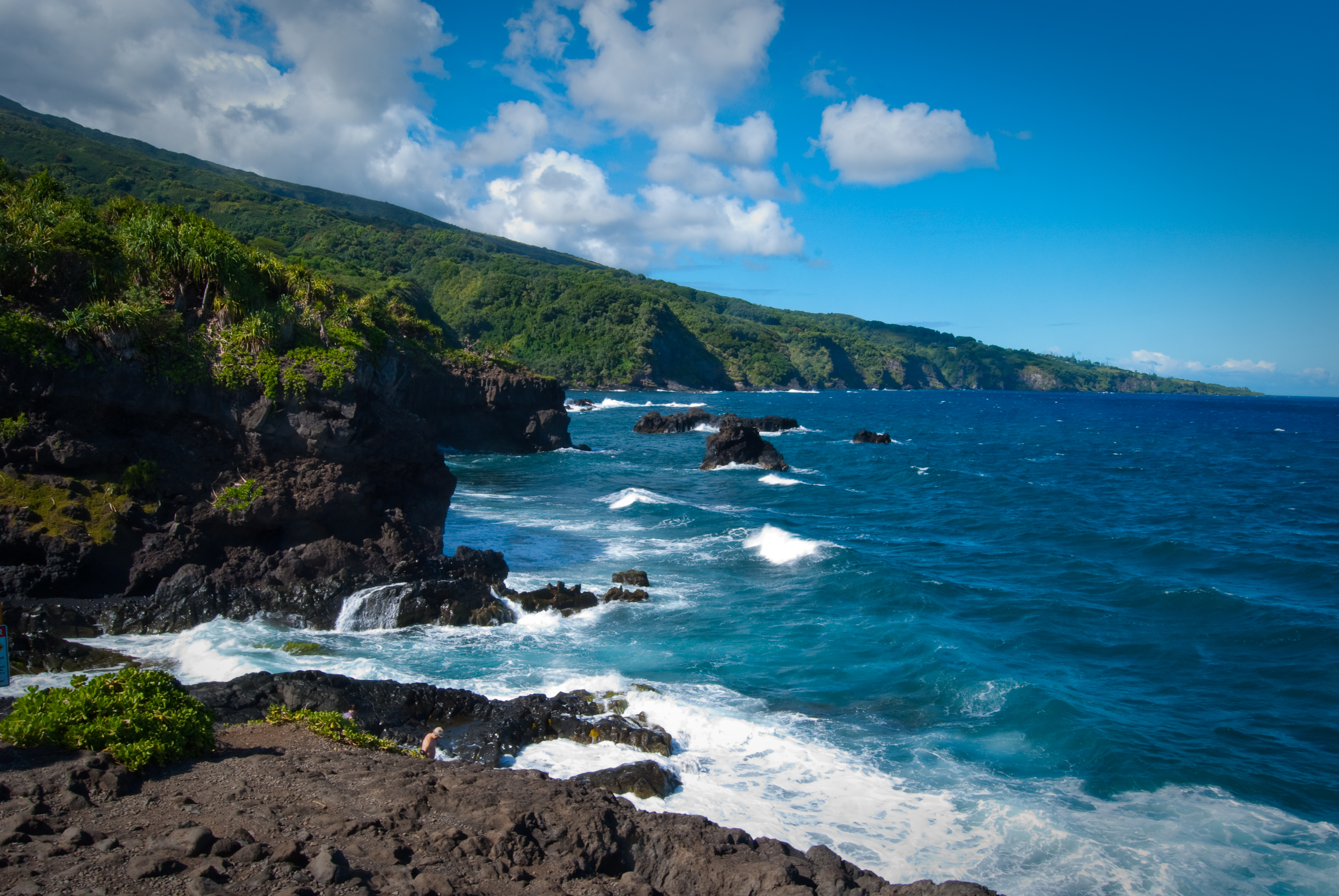 31-AUG-2013: Maui's southeast coast at Ohe'o Gulch, AKA the Seven Sacred Pools.