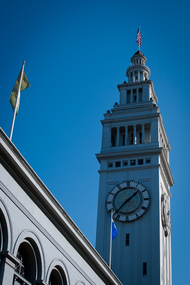 10-NOV-2013: Glorious Sunday afternoon at San Francisco's Ferry Building.
